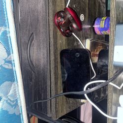 AVIOT TE-ZX1 Wireless Earbuds and Amazon echo show 5