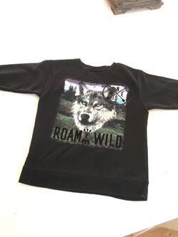 BOYS SIZE 6-8 SWEATHIRT