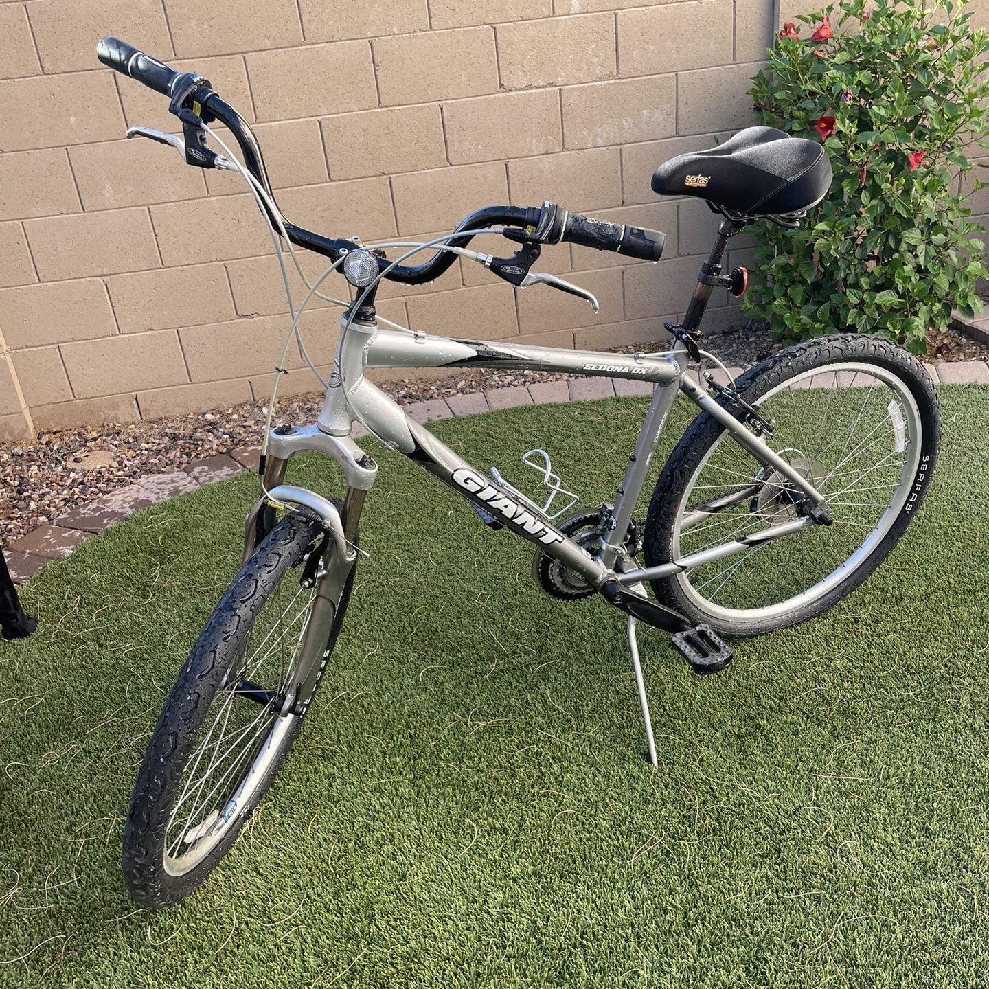 Giant Sedona DX Adult Mountain Bike for Sale in Mesa, AZ - OfferUp Giant Sedona DX Adult Mountain Bike for Sale in Mesa, AZ - OfferUp