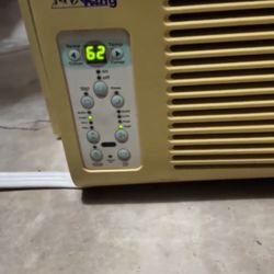 Arktic King Window Ac