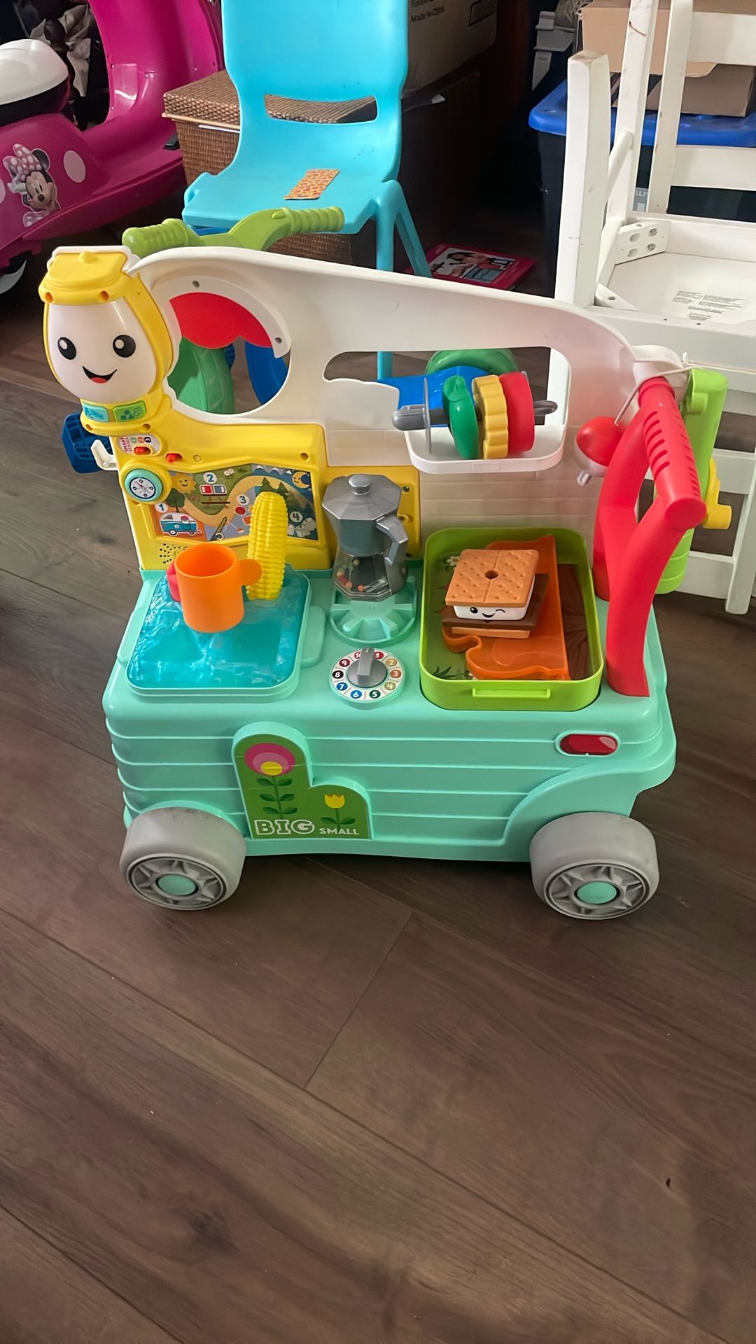 Fisher-Price Baby to Toddler Toy Laugh & Learn 3-in-1 On-the-Go Camper Walker & Activity Center with Smart Stages for Ages 9+ Months,