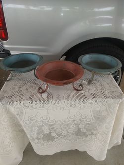 Uma metal candle holders