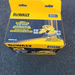 Dewalt Batteries With Charger New 