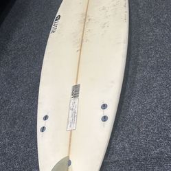 Surfboard  6”10” Mini Gunn