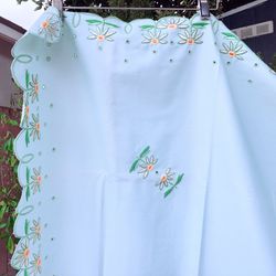 Vintage Granny Core Never Used Gorgeous Scalloped Edges Square Table Cloth