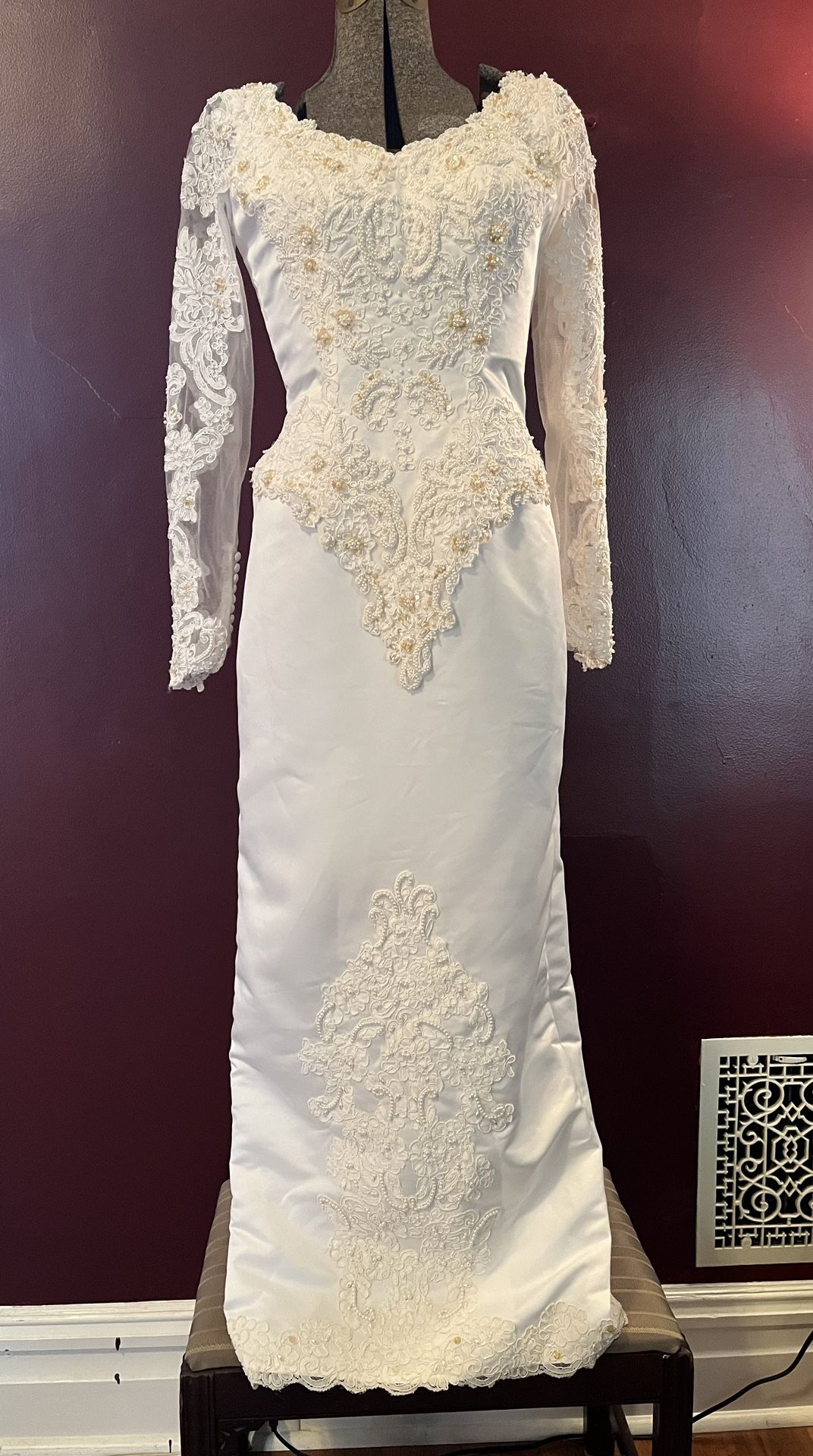 Vintage Alfred Angelo Column Wedding Dress