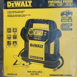 DeWalt Jump Starter / USB Power / Digital Air Compressor