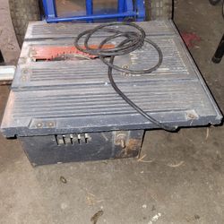 TABLE SAW 
