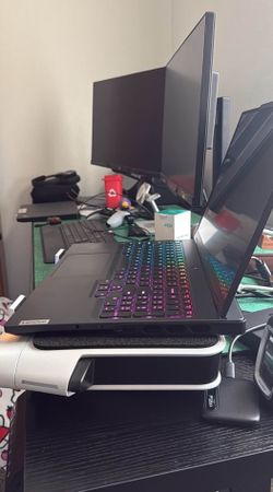 Lenovo Legion Pro 7i 16IRX8H - Gaming laptop