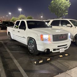 2011 Gmc Sierra Denali