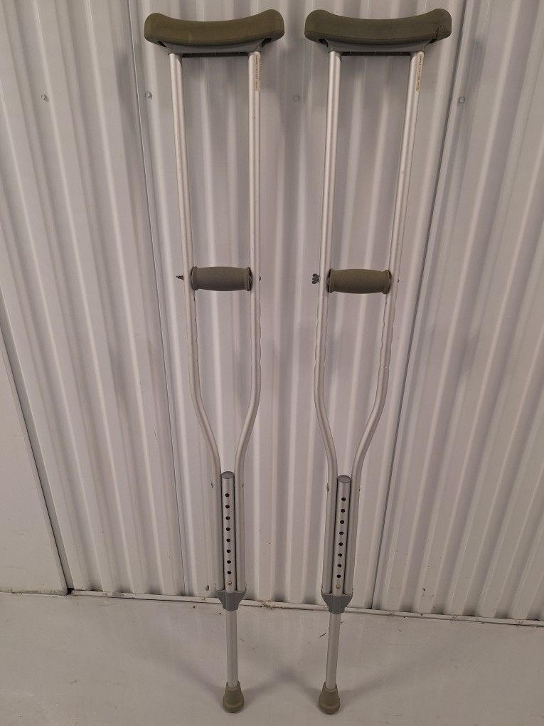 Crutches