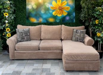 Used Free Delivery 🚚 Light Caramel Suede Sectional Couch w/Chaise