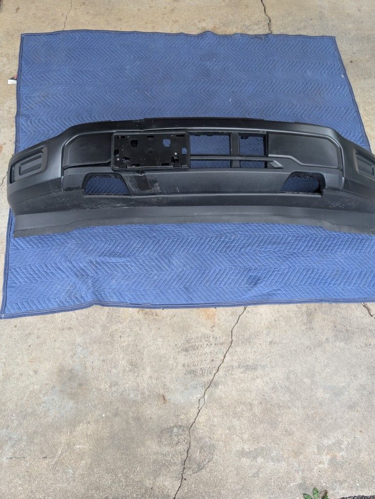 OEM Ford F150 Front Bumper (Full Assembly With Dent)