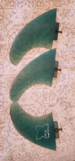 Vintage Red X Fin Systems Fiberglass Fins X- 5