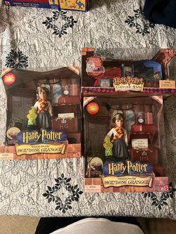 Harry Potter Magical Powers Hermione Granger Doll Set x2