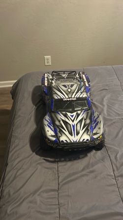 Traxxas slash (modded)