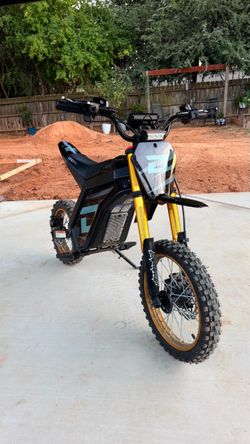 Droyd Berserker Electric Dirt Bike!