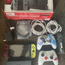 Nintendo switch  Bundle