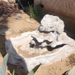 Large Resin Fountain/ Pond