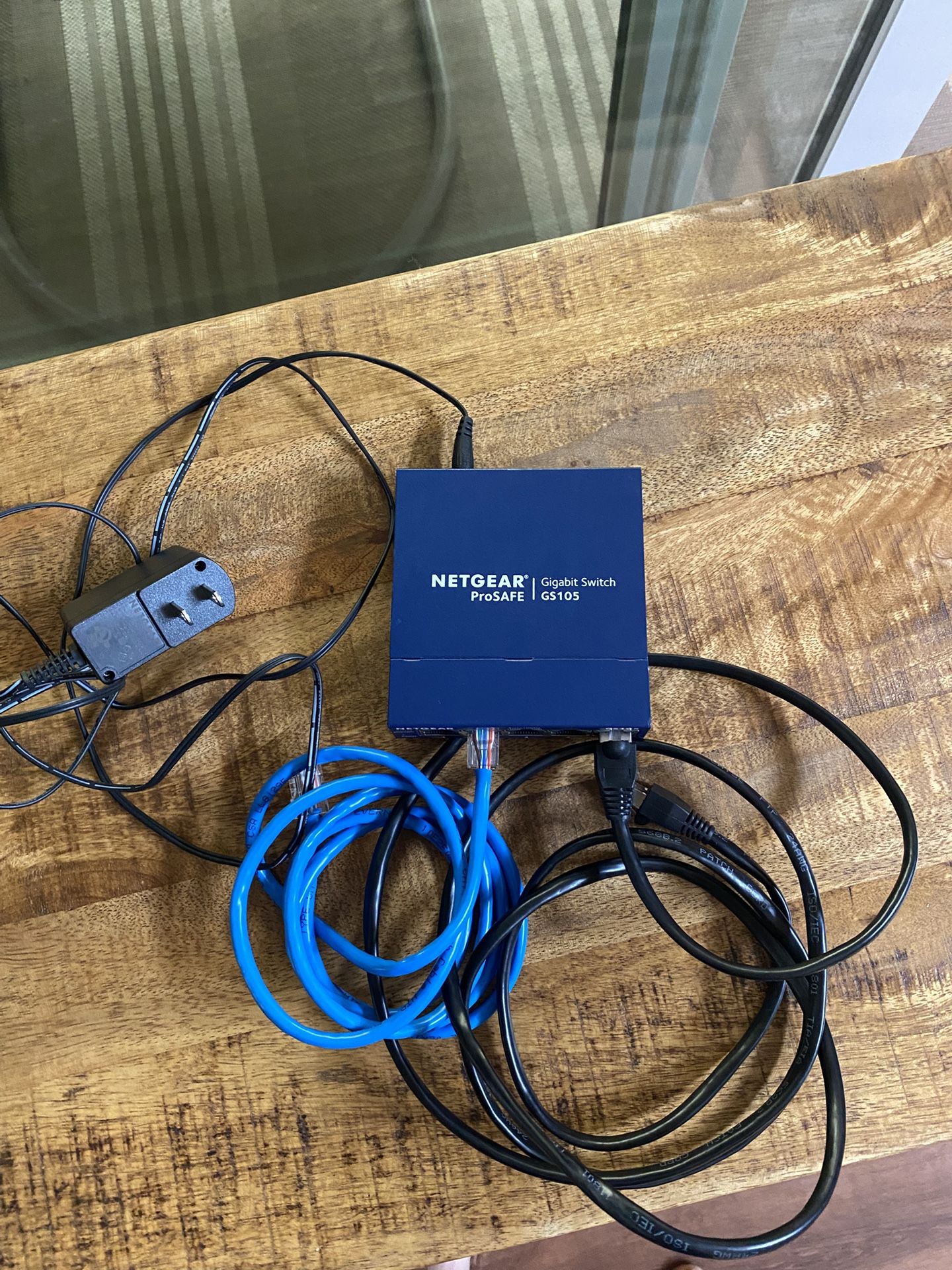 Netgear ProSafe GS 105 Ethernet Switch 