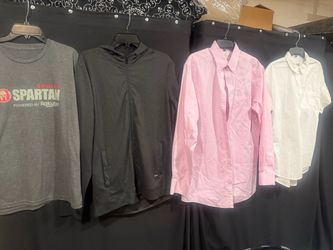 Ropa de hombre a $1 la pieza si se lleva todo
