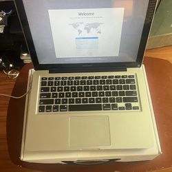 New! 2012 Apple MacBook Pro, Intel i5, 4GB, 512GB HARD DRIVssm