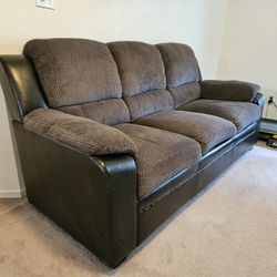 Excellent Condition Sofas