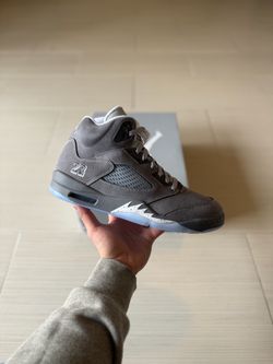 Nike air Jordan retro 5 wolf grey size 11