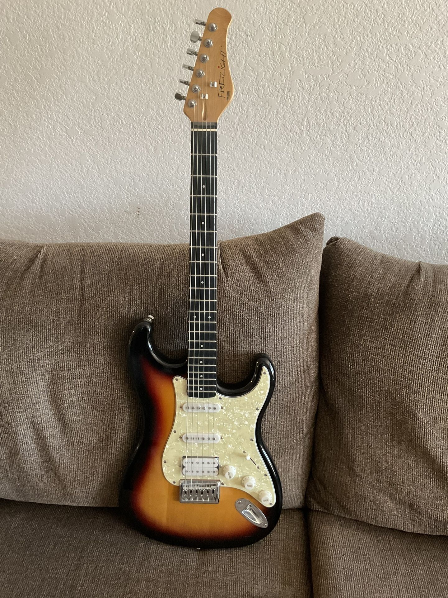 Sunburst Fretlight Guitar