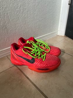 Kobe 6 reverse grinch Sz 8.5