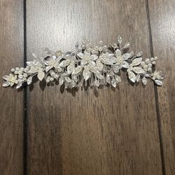 Bridal hair comb