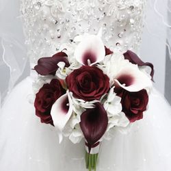 Bridal Boquet And Matching boutoniere