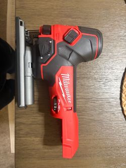 Milwaukee Fuel Cordless Jig Saw Tool Only