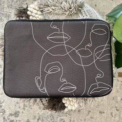 13” Line Drawing Laptop Sleeve