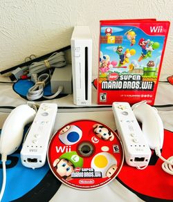 Nintendo Wii Super Mario Bundle