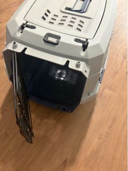 Sturdy Portable Pet Travel Carrier - Never Used