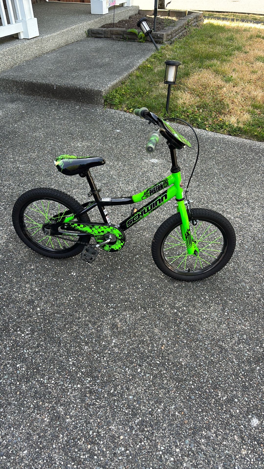 Schwinn 16 Piston bike
