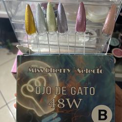 Gel Nail Polish Cat Eye Efects $30 Per Set Of 6