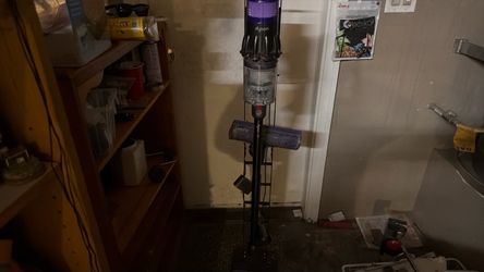 Dyson v9 cordless vacuum
