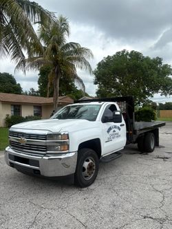 White,  Chevrolet