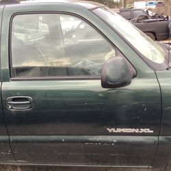 2004 GMC OEM PASSENGER FRONT DOOR “