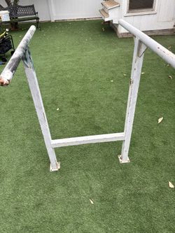 Dip bar work out exercise