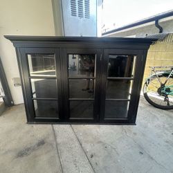 Entertainment Cabinet (FREE)