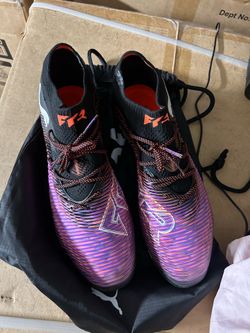 Soccer cleats puma future