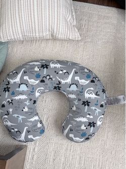 Boppy pillow