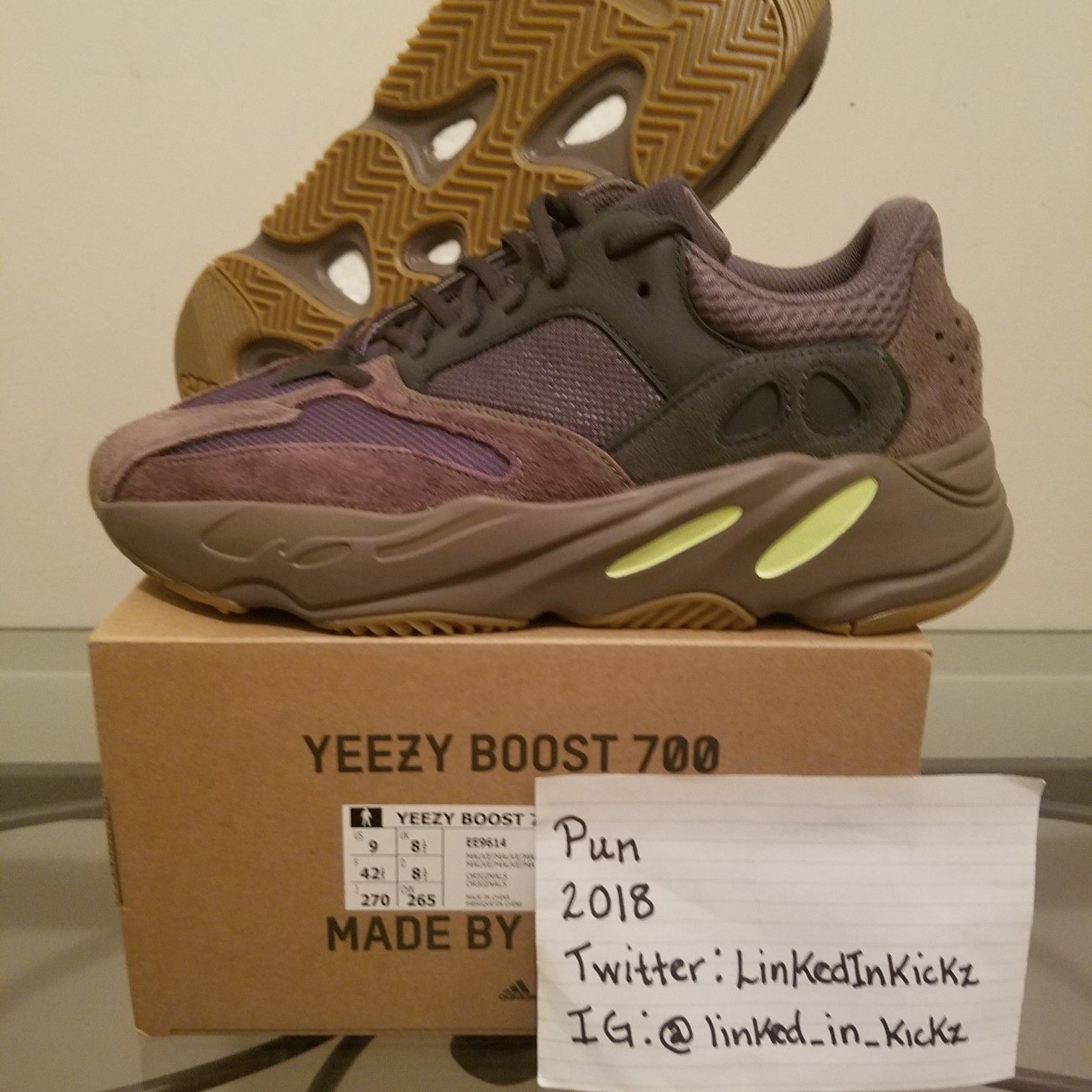 Yeezy 700 "Muave"!!!!