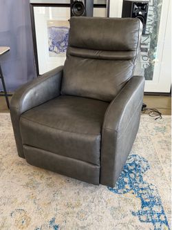 Power recliner w/ headrest