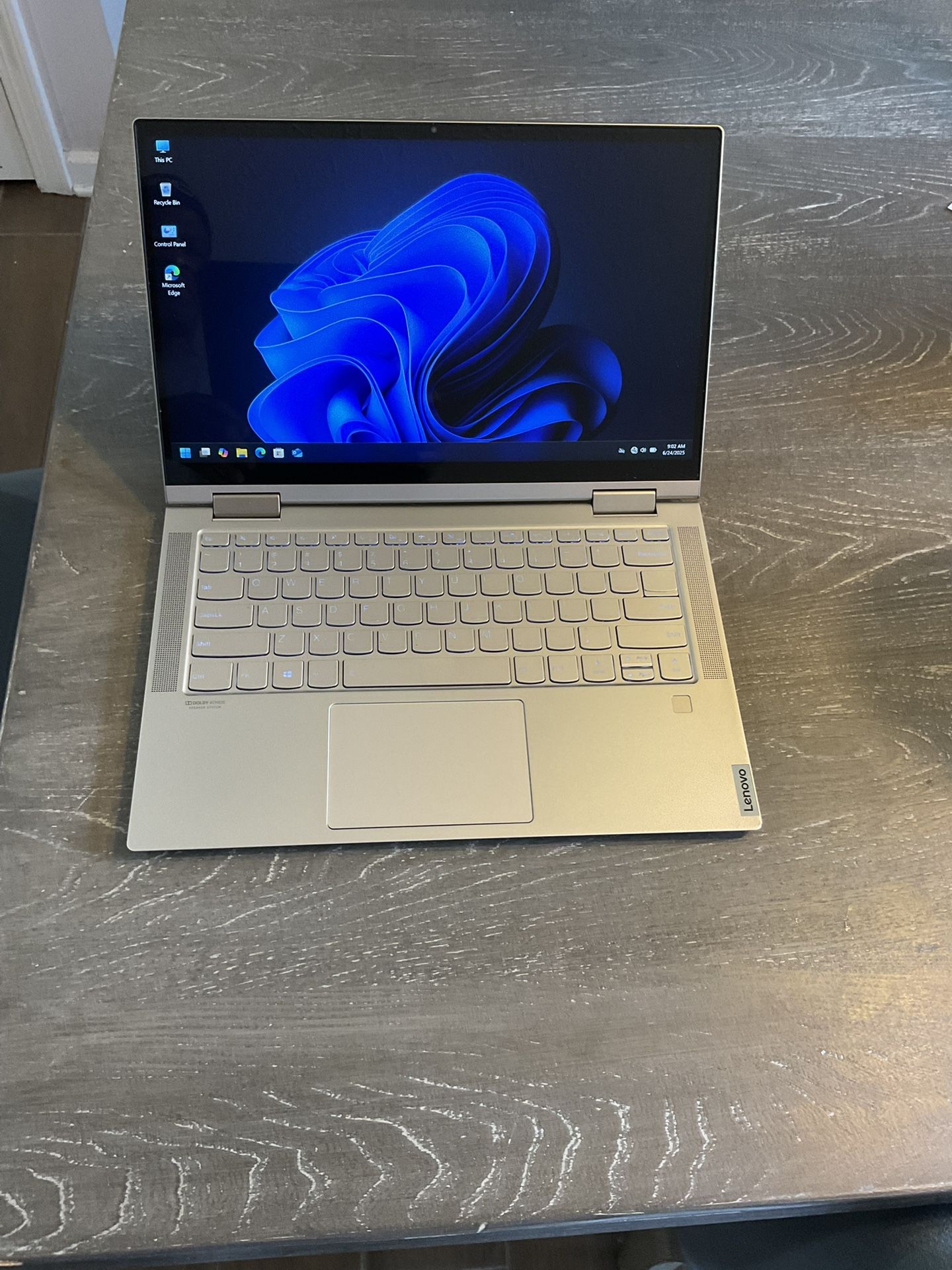 LENOVO YOGA