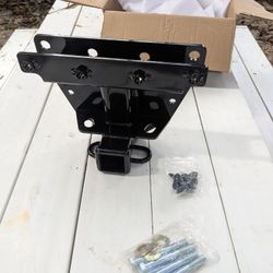 Trailer Hitch Receiver Class III Compatible with Jeep Grand Cherokee WK Series (2005-2010)