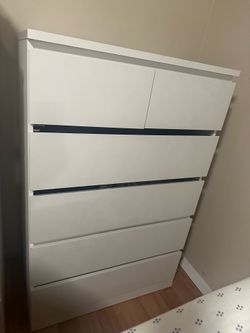 IKEA white Malm 6 drawer dresser